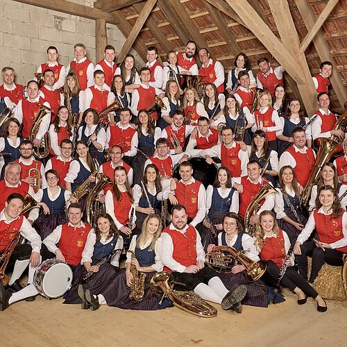 Mediaday der Trachtenkapelle Marktoffingen mit großem Gruppenfoto